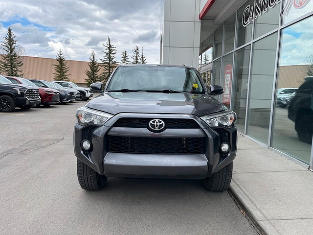  2019 Toyota 4Runner SR5 V6 5A in Cars & Trucks in Calgary - Image 4