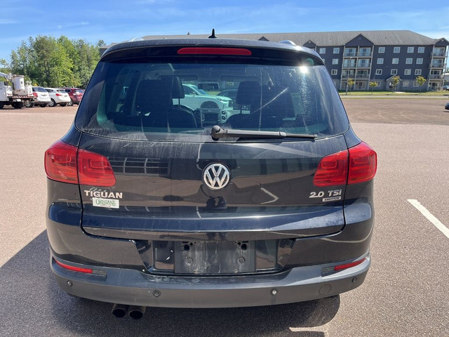 2012 Volkswagen Tiguan Comfortline 4MOTION LEATHER HEATED SEATS  in Cars & Trucks in Moncton - Image 3