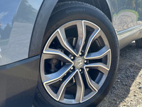 Discover the perfect blend of luxury, reliability, and versatility with this stunning 2020 Honda CR-... (image 1)