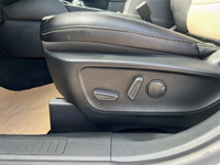 Recent Arrival! 2.5L iVCT, 10 Speakers, 5-Bar Gloss Black Grille Upper, AM/FM radio: SiriusXM, Auto-... (image 6)
