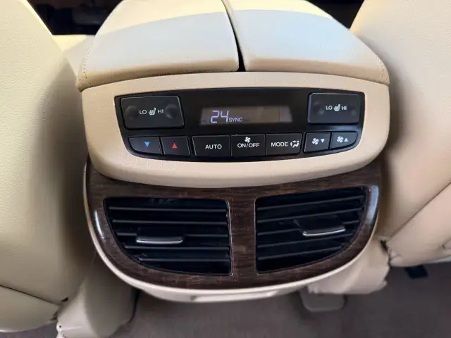 2011 Acura MDX AWD 4dr Tech Pkg in Cars & Trucks in Hamilton - Image 22