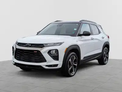 Trailblazer RS AWD with Heated Leather Seats, Apple Carplay, and Driver Assistance!This 2022 Chevrol...