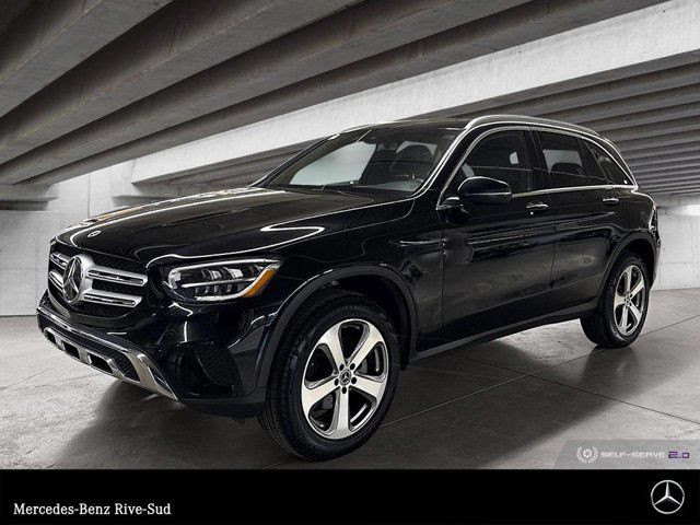 2021 Mercedes-Benz GLC 300 4MATIC SUV | Volant Chauffant in Cars & Trucks in Longueuil / South Shore