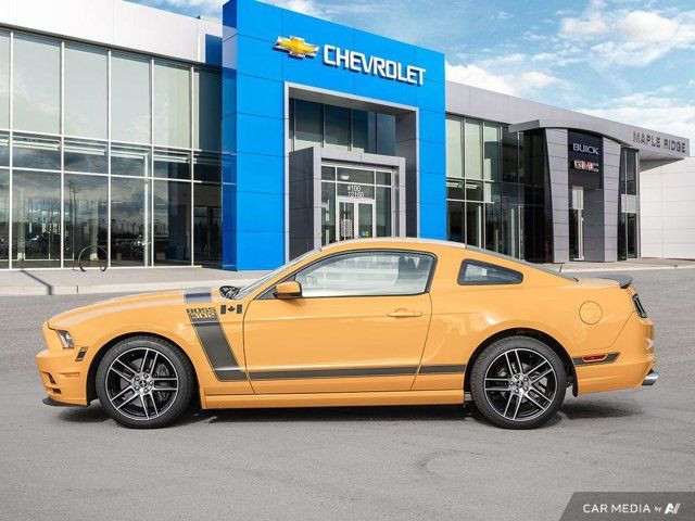 2013 Ford Mustang Boss 302 | 5.0L V8 | 6-Sp Manual | All in Cars & Trucks in Tricities/Pitt/Maple - Image 3