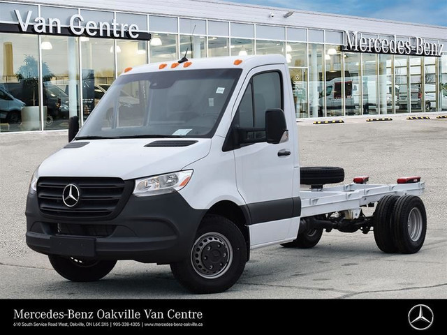 2024 Mercedes-Benz Sprinter Cab Chassis in Cars & Trucks in Oakville / Halton Region