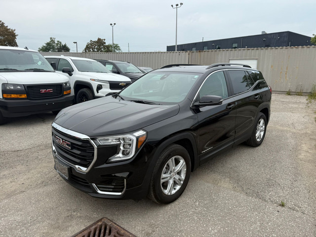 2022 GMC Terrain SLE TRACTION SELECT SYSTEM | FOLD-FLAT SEATS... in Cars & Trucks in London - Image 2