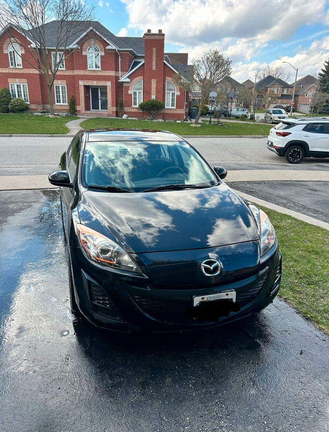 2011 Mazda 3 GS in Cars & Trucks in Mississauga / Peel Region - Image 2