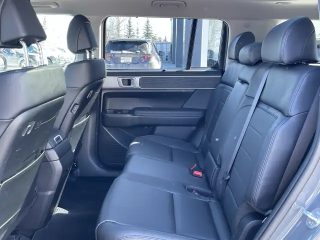 2024 Hyundai Santa Fe 2.5T Luxury AWD 7-Pass, Leather, Sunroof H in Cars & Trucks in Calgary - Image 32