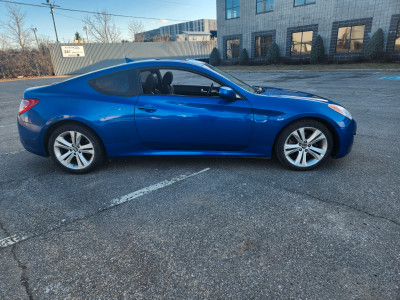 2010 Hyundai Genesis Coupe Premium Package