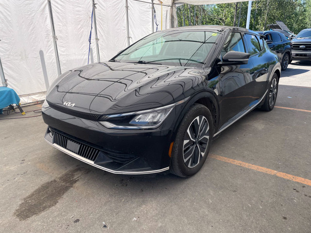 2022 Kia EV6 LR AUTONOMIE PROLONGEE *499 KM* NAV *POMPE CHAUFF in Cars & Trucks in Laurentides