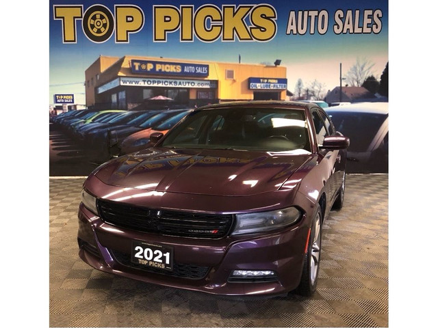  2021 Dodge Charger AWD, Leather, Sunroof, Nav, 20's, Blind Spot in Cars & Trucks in North Bay