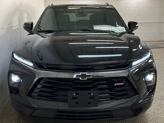 2023 Chevrolet Blazer RS RS/AWD/ROOF/LEATHER/NAVI/OFF 1 OWNER... in Cars & Trucks in Belleville - Image 3