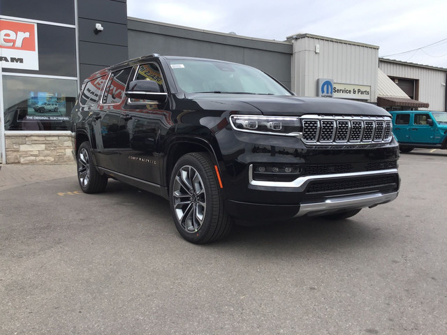 2023 Jeep Grand Wagoneer L SERIES III in Cars & Trucks in Oakville / Halton Region - Image 4