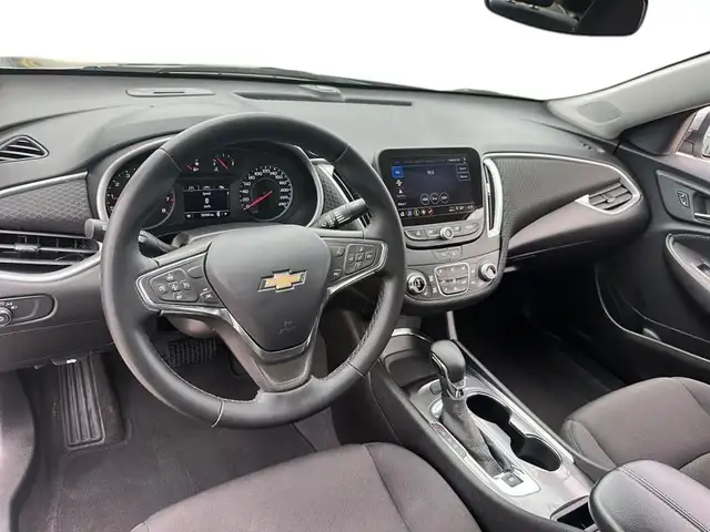 2023 CHEVROLET MALIBU 1LT in Cars & Trucks in Stratford - Image 11