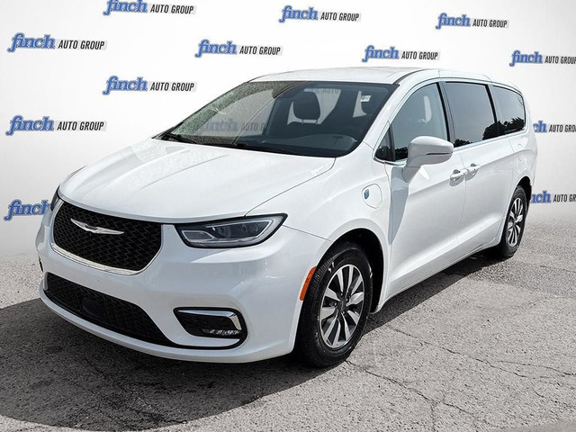 2022 Chrysler Pacifica Hybrid Touring-L PHEV | LEATHER | HEAT... in Cars & Trucks in London
