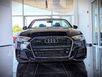 Comes equipped with: Power Mirrors, Removable Top, Halogen Headlamps, Courtesy lights, LED Headlight... (image 2)