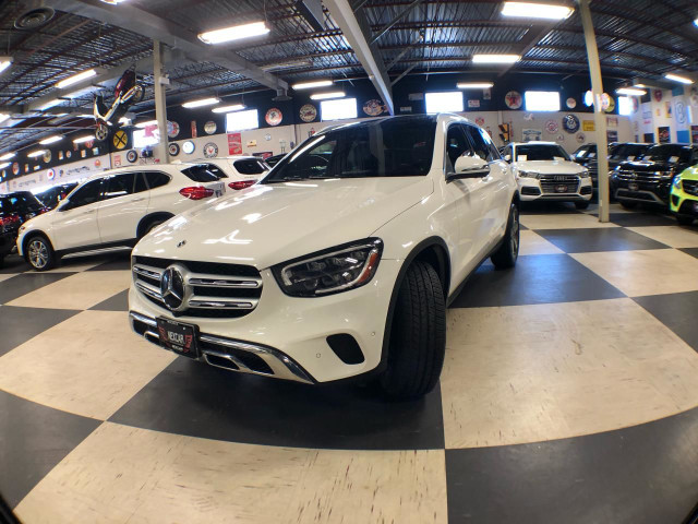2021 Mercedes-Benz GLC-Class 300 4MATIC LEATHER PAN/ROOF NAVI B/ in Cars & Trucks in City of Toronto - Image 3