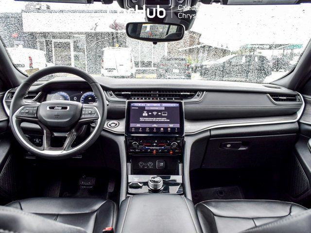 2024 Jeep Grand Cherokee Limited 4x4 10.1Display Blind Spot in Cars & Trucks in Mississauga / Peel Region - Image 2