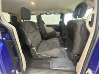 2020 Dodge Grand Caravan SE SXT | BLUETOOTH | STOW & GO | NAV Indigo Blue Clearcoat Pentastar 3.6L V... (image 9)