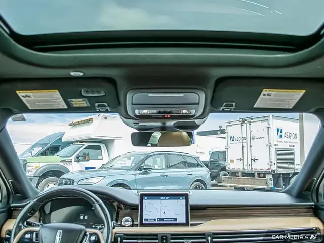 2020 Lincoln Corsair Reserve in Cars & Trucks in Edmonton - Image 29