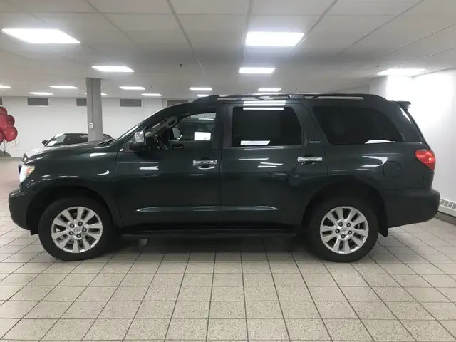 2008 Toyota Sequoia PLATINUM in Cars & Trucks in Calgary - Image 4