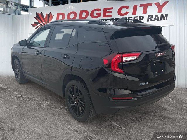 2023 GMC Terrain SLE in Cars & Trucks in Saskatoon - Image 4