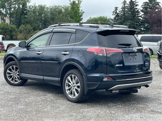2017 Toyota RAV4 Hybrid Limited HYBRID | Leather | Sunroof | AWD in Cars & Trucks in Calgary - Image 4