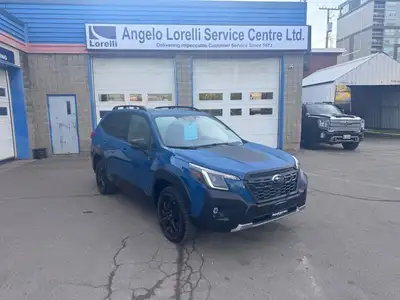 LADIES AND GENTLEMEN, THIS VEHICLE IS LIKE NEW. ABSOLUTELY IMMACULATE CONDITION. A MUST SEE. FULLY E...