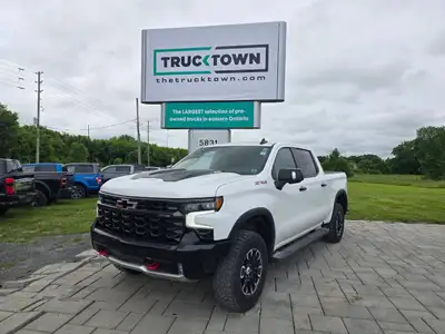 Engine: 8 Cylinder Engine 6.2L/376CI L/100Km City: 16.7 L/100Km Hwy: 14.1 Safety Equipment Daytime R...
