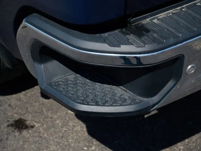 2019 GMC Sierra 1500 in Cars & Trucks in Kamloops - Image 11