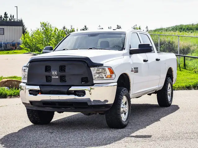 2017 Ram 3500 ST 6.7L in Cars & Trucks in Strathcona County - Image 5
