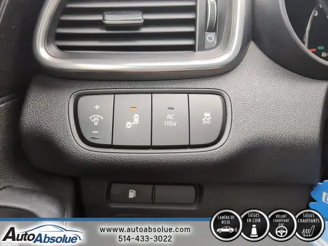 2017 Kia SorentoV6 in Cars & Trucks in Laval / North Shore - Image 17