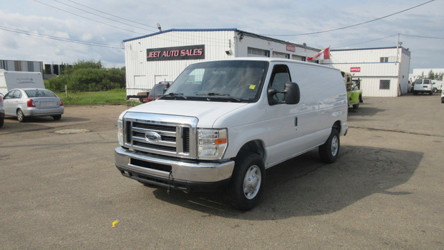 2009 FORD E-350 RWD CARGO VAN in Heavy Equipment in Vancouver