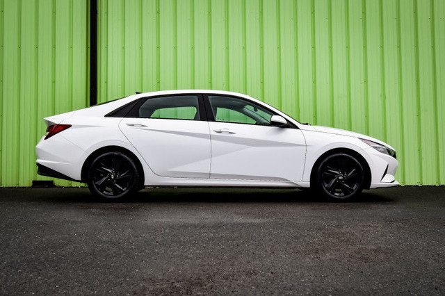 2021 Hyundai Elantra Preferred IVT - Heated Seats in Cars & Trucks in Kingston - Image 2