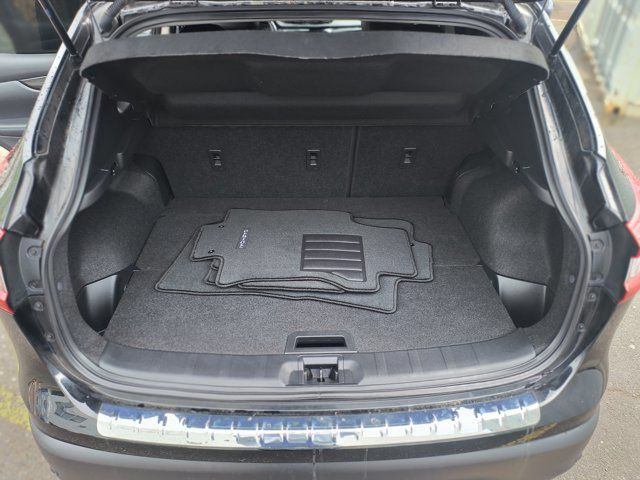 2023 Nissan Qashqai SL in Cars & Trucks in Calgary - Image 4