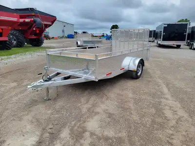 Beckner Elite 6x12' Solid side utility. 16"o.c main frame Tri-pull tongue 21" high sides with 17.5"...