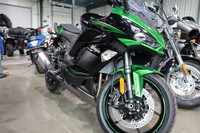 2023 Kawasaki Ninja 1000SX Green Black
