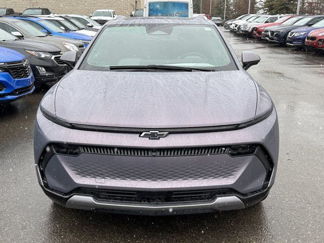 2025 Chevrolet Equinox EV LT in Cars & Trucks in Calgary - Image 2