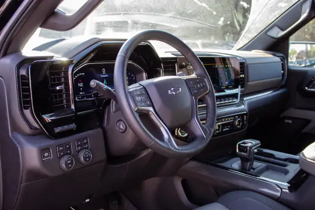 2025 Chevrolet Silverado Short BOX ZR2 1500 3.0L Duramax * GM CE in Cars & Trucks in Edmonton - Image 11