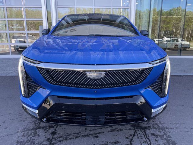 2025 Cadillac OPTIQ Luxury 1 in Cars & Trucks in Calgary - Image 2