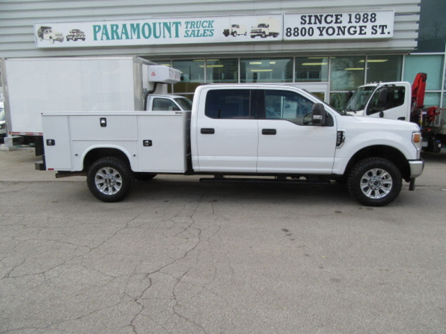  2021 Ford F-350 GAS CREW CAB 4X4 NEW SERVICE BODY / 2 IN STOCK in Cars & Trucks in Markham / York Region - Image 2