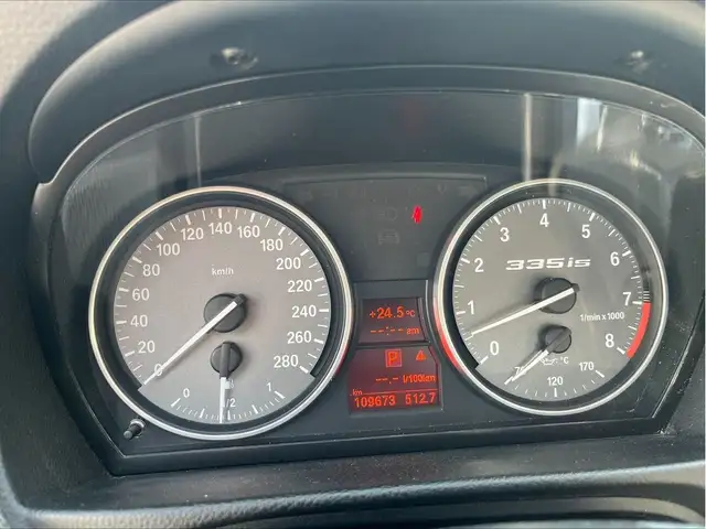 2011 BMW 3 Series Cabriolet 335is in Cars & Trucks in Mississauga / Peel Region - Image 14