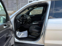 ALL CREDIT ACCEPTED!! ONE MONTH AT THE JOB, BANKRUPTCY, NEW TO CANADA COLLECTIONS, STUDENT OR WORK V... (image 3)