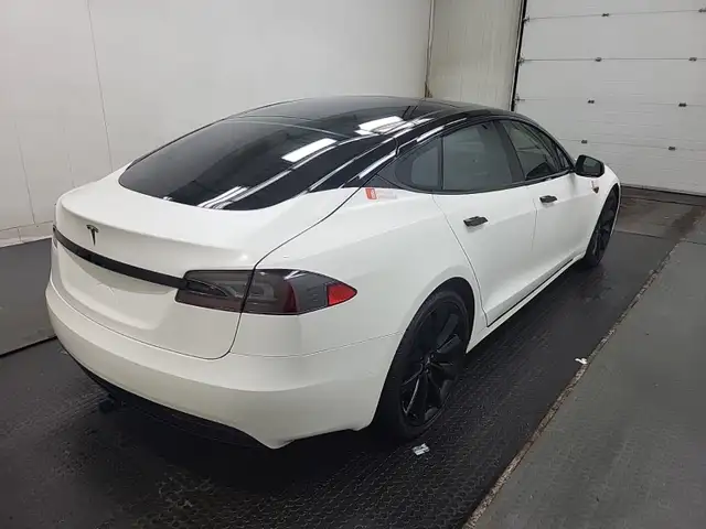 2016 Tesla Model S RWD 75D *NAVI/BACKUP CAM/LEATHER/PANO ROOF!!! in Cars & Trucks in City of Toronto - Image 4