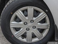 Experience effortless city driving with this sleek 2022 Kia Rio 5-door hatchback, boasting only 86,4... (image 8)