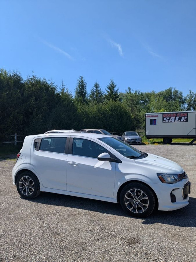 2017 CHEVROLET SONIC LT AUTO in Cars & Trucks in Markham / York Region - Image 2