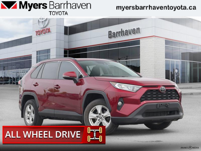 2021 Toyota RAV4 XLE AWD - Sunroof - Power Liftgate in Cars & Trucks in Ottawa