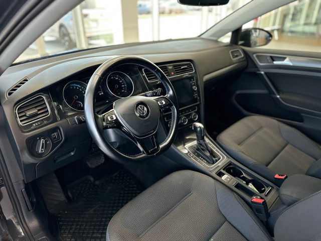 2020 Volkswagen E-Golf Comfortline BAS KM | CARPLAY | CAMÉRA | B in Cars & Trucks in Laval / North Shore - Image 3