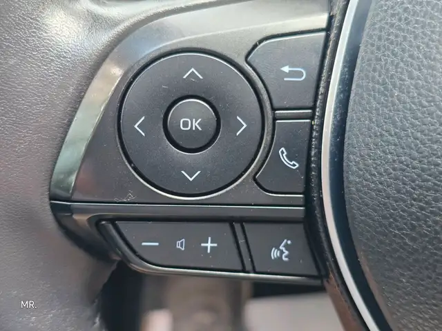 2019 Toyota RAV4 XLE Sunroof , Leather Heated Seats,Heated Steri in Cars & Trucks in City of Toronto - Image 23