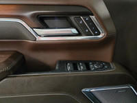 WAS: $96295 NOW: $89995 plus taxes and licensing feesThe 2024 GMC Sierra 2500HD Denali is the defini... (image 8)